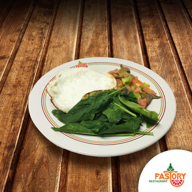 Clara de huevos con espinacas y champiñones (175 cal)